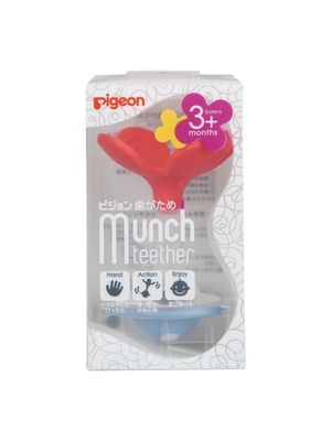 PIGEON Прорезыватель-погремушка Munch teether, 3 мес.