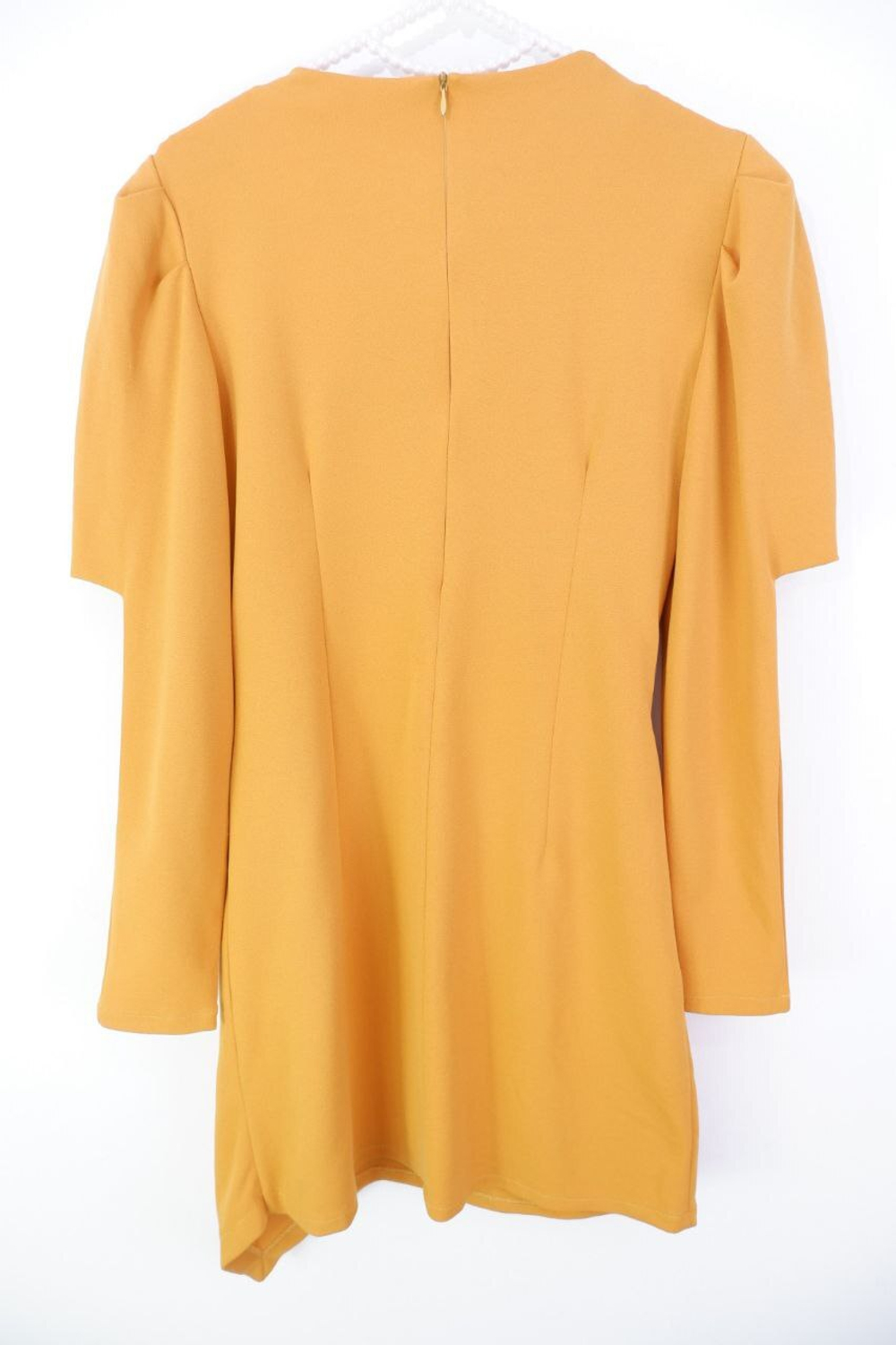 Платье Izabella красивого цвета 44 размер