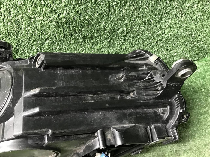 Фара левая Mercedes S W223 (20-нв) Digital Light