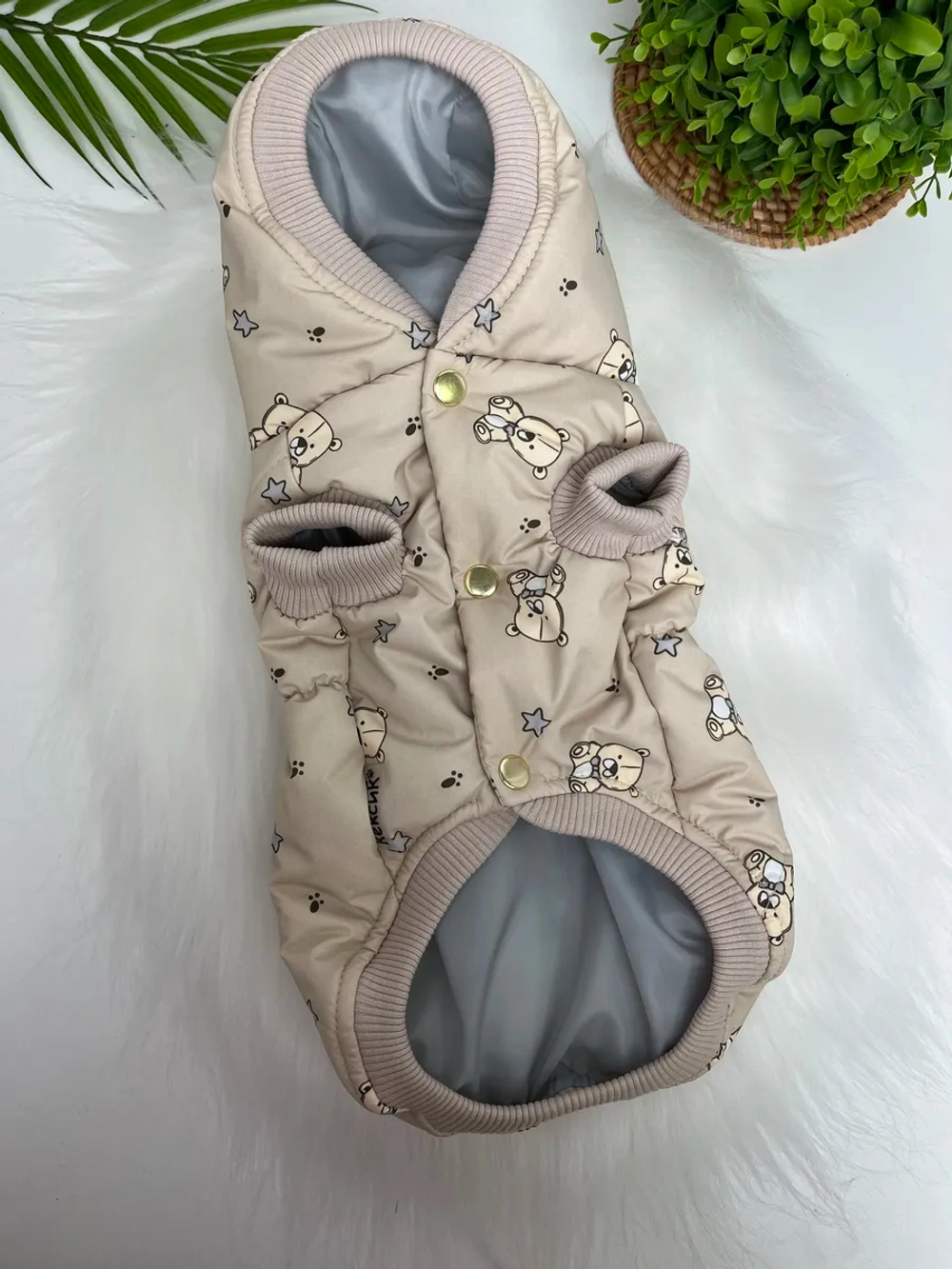 Утепленный жилет для собак и кошек