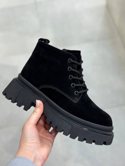 Ботинки из натуральной замши/ натуральная шерсть