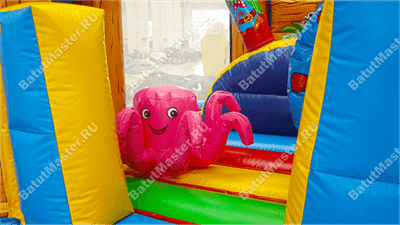 Коммерческий надувной батут "Весёлый пират"