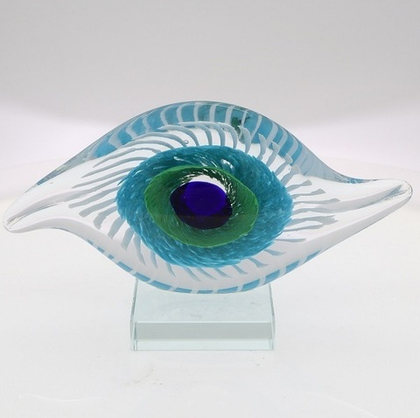 Статуэтка в форме глаза 24 см