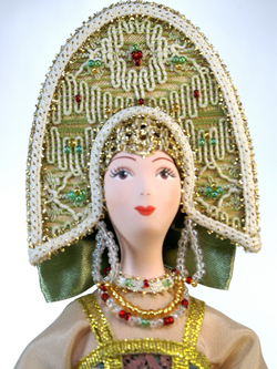 Кукла коллекционная в русском костюме в кокошнике