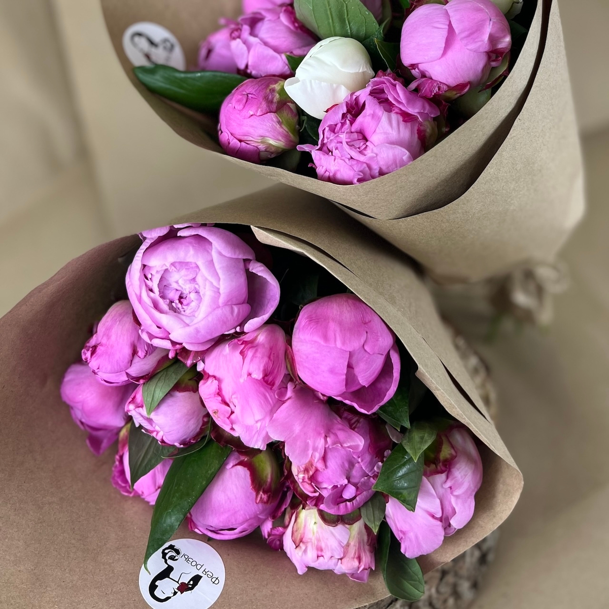 ♛ Охапка ароматных пионов Феи — h ~ 40 см