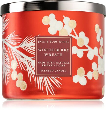 Bath & Body Works Winterberry Wreath - ароматическая свеча /   411  g  / GTIN 667555831789