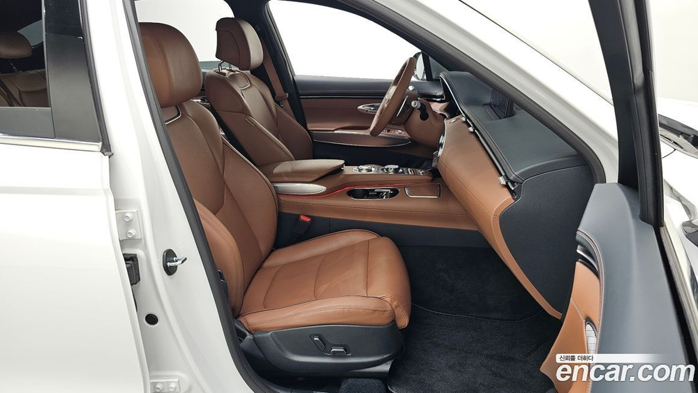Genesis GV70 2.5T Бензин AWD (05.2022)