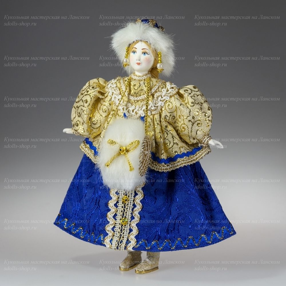 Кукла Снегурочка с муфтой