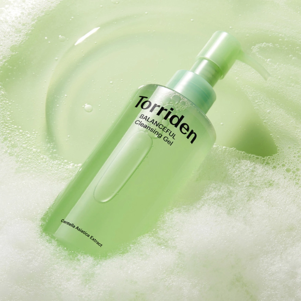Гель для умывания Torriden Balanceful Cica Cleansing Gel с CICA-комплексом 200 мл