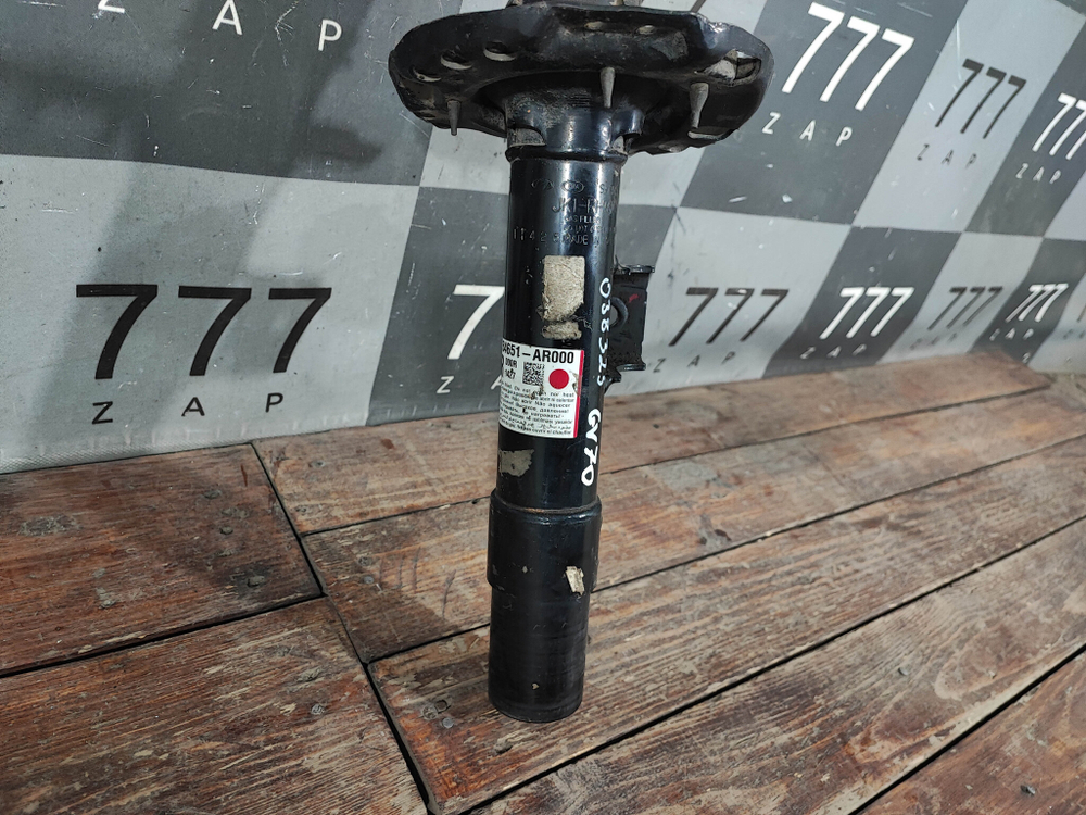 Амортизатор передний правый Genesis GV70 20-нв Б/У Оригинал 54651AR000