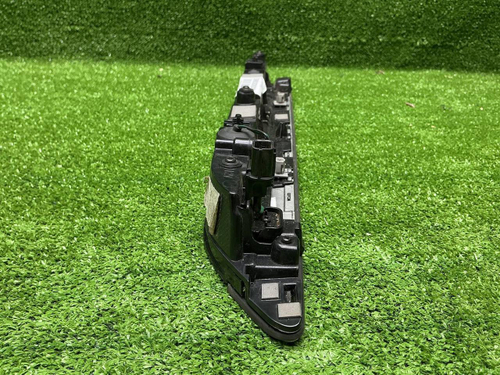 Указатель поворота левый Genesis GV80 (2020-н.в.)