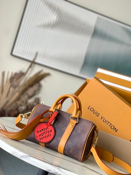Louis Vuitton Keepall 25