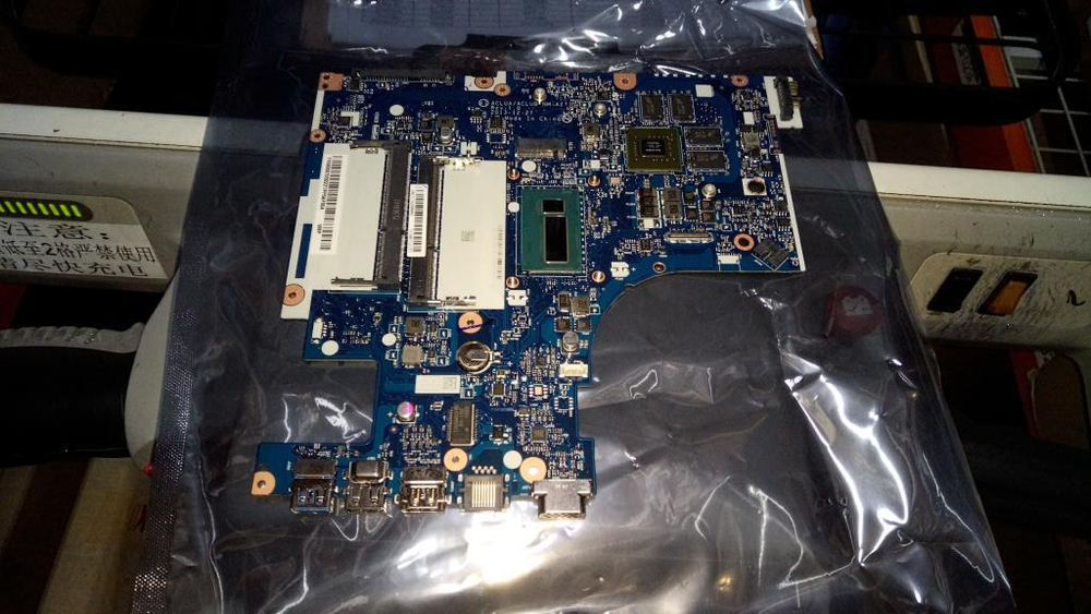 Материнская плата для ноутбука Lenovo IdeaPad Z50-70 ACLUG W8P DIS I5-4200 GT 4G (90007232), оригинал