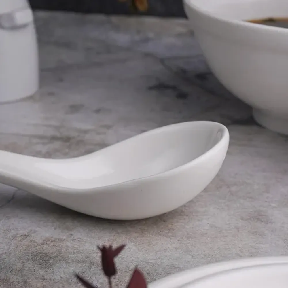Ложка для мисосупа 15 см белая фарфор P.L. Proff Cuisine [10]