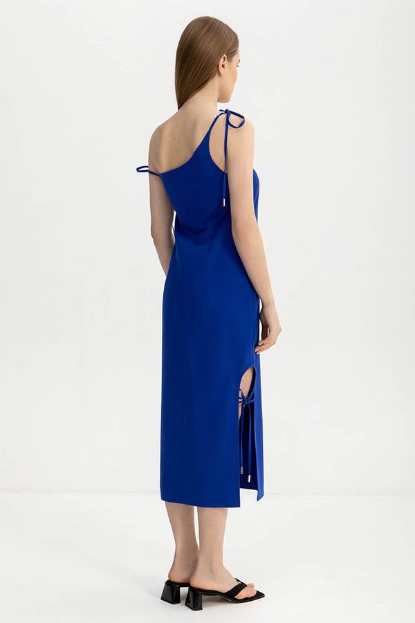 Асимметричное платье