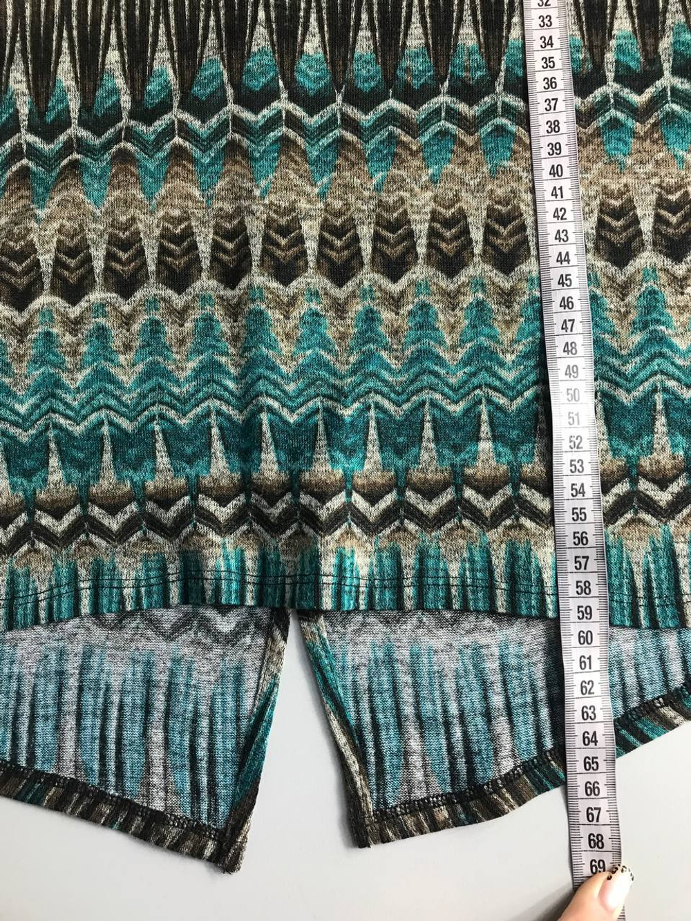 Джемпер Sharagano яркий, маркировка М, на 46 размер