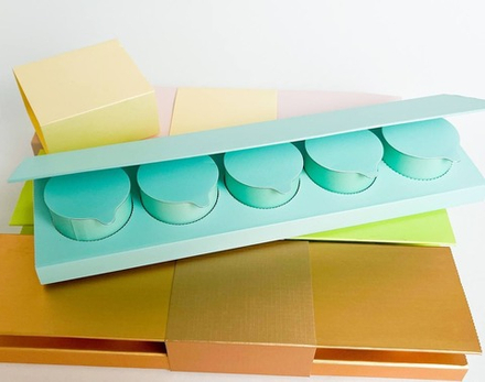 Набор картонных баночек в подарочной упаковке (голубой)