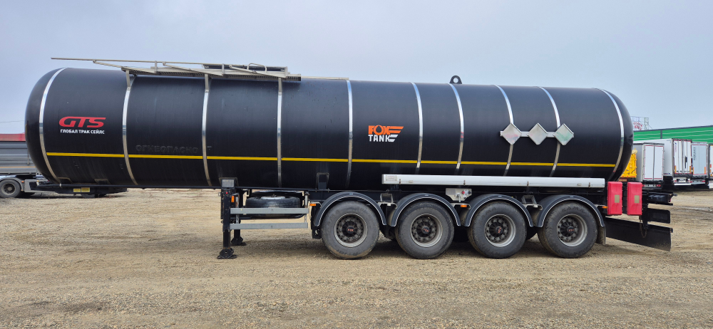 FoxTank 8777 Полуприцеп цистерна 877721 (светлые нефтепродукты)