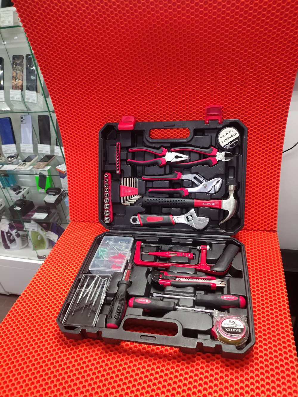 Набор инструментов Bartex 100пр