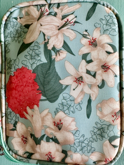 Пенал-оганайзер для хранения вязальных спиц и принадлежностей для рукоделия