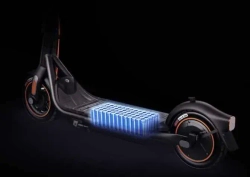 Электросамокат Ninebot KickScooter F65U