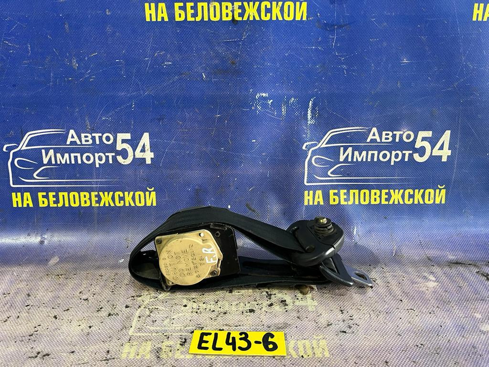 Ремень безопасности передний правый TOYOTA CORSA 1991