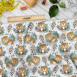 Ткань кулирная гладь тигрята на листочках
