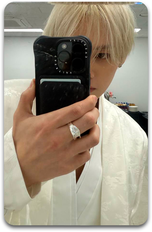 Карта / STRAY KIDS #4848