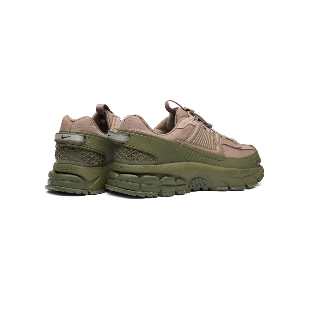 Кроссовки Nike Zoom Vomero Roam "Medium Olive"