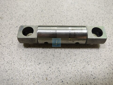 Ось коромысла выпускных клапанов 840.1007100