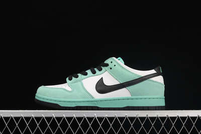 Nike SB Dunk Low Sea Crystal