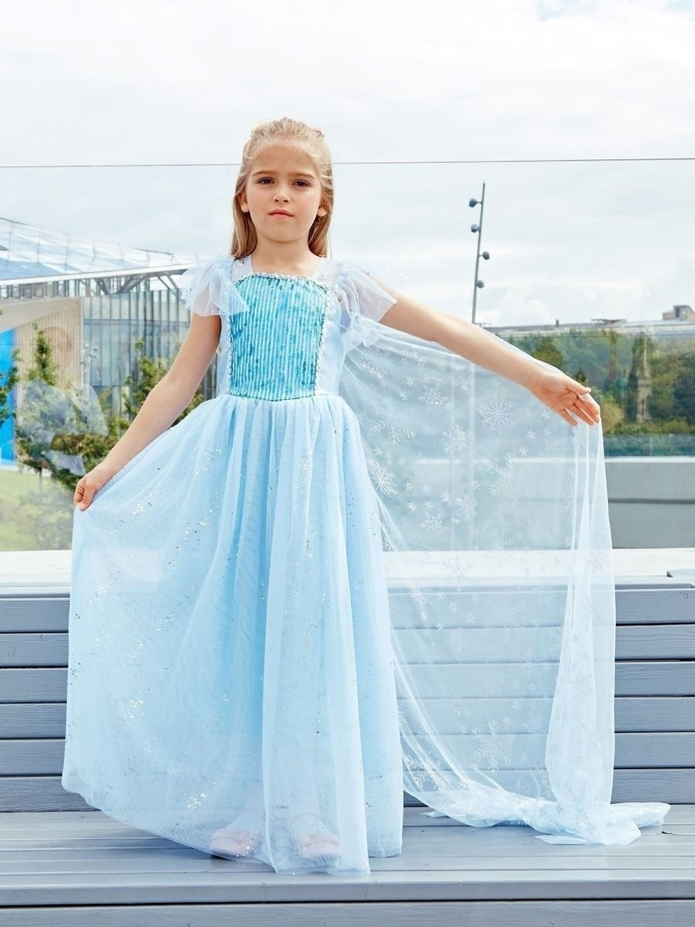 Платье принцессы Эльзы + шлейф