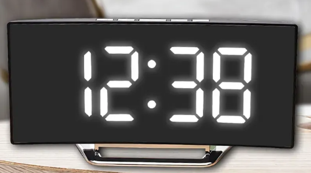 Часы электронные Космос DT-6507 Белые цифры (Дата, Температура, Календарь Питание 5В/3*ААА)