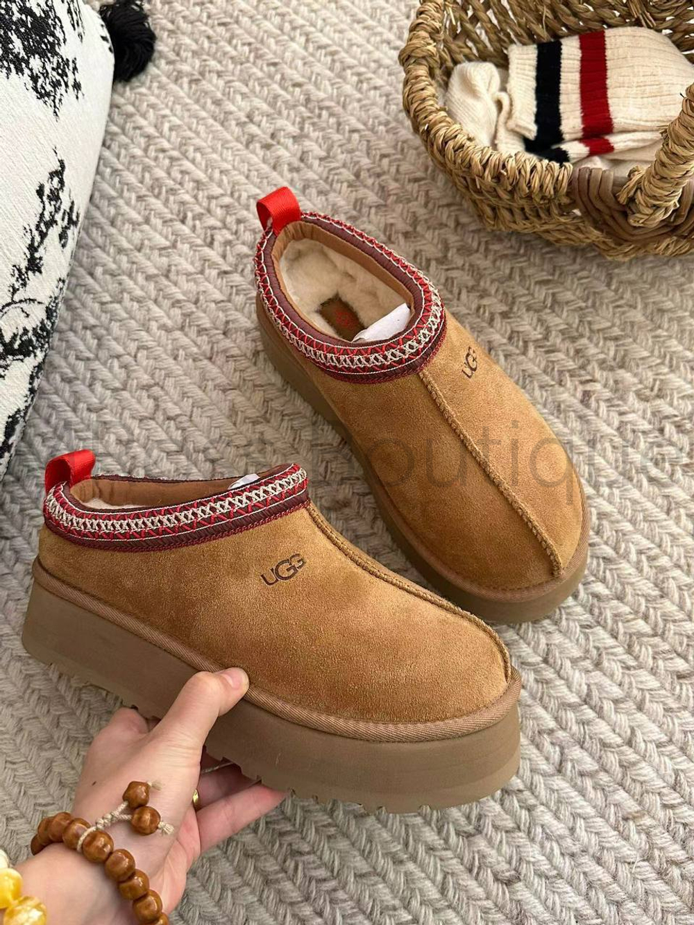 Женские угги Ugg замшевые коричневого цвета