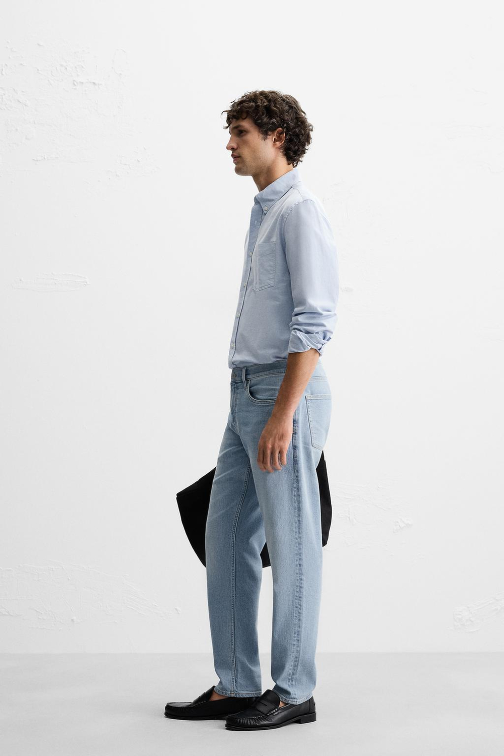 Джинсы slim fit
