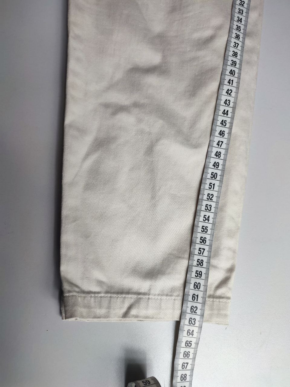 Брюки Mango городские в бежевом оттенке 46 размер