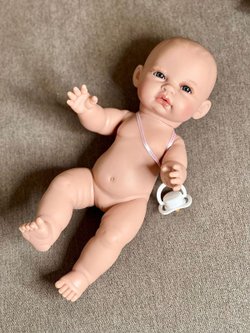 Кукла Berbesa виниловая 34см Coral (3218K)