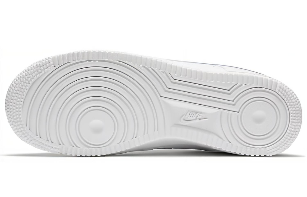 Кроссовки Nike Air Force 1 07 Lx (Женская размерная сетка)
