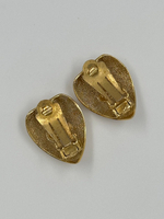 Клипсы с бежевой эмалью Lanvin