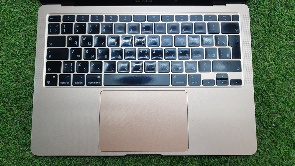 MacBook Air M1 2020 Retina (A2337)