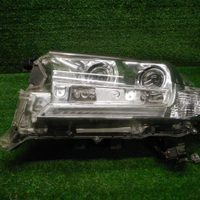 Фара левая Toyota Land Cruiser 200 (2015-2021) LED