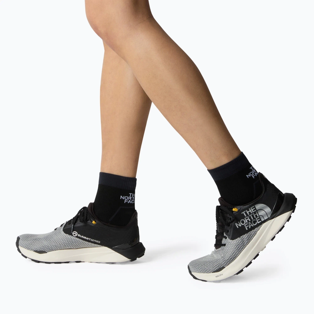 Женскике Кроссовки для бега The North Face Summit Vectiv Sky white dune/tnf black