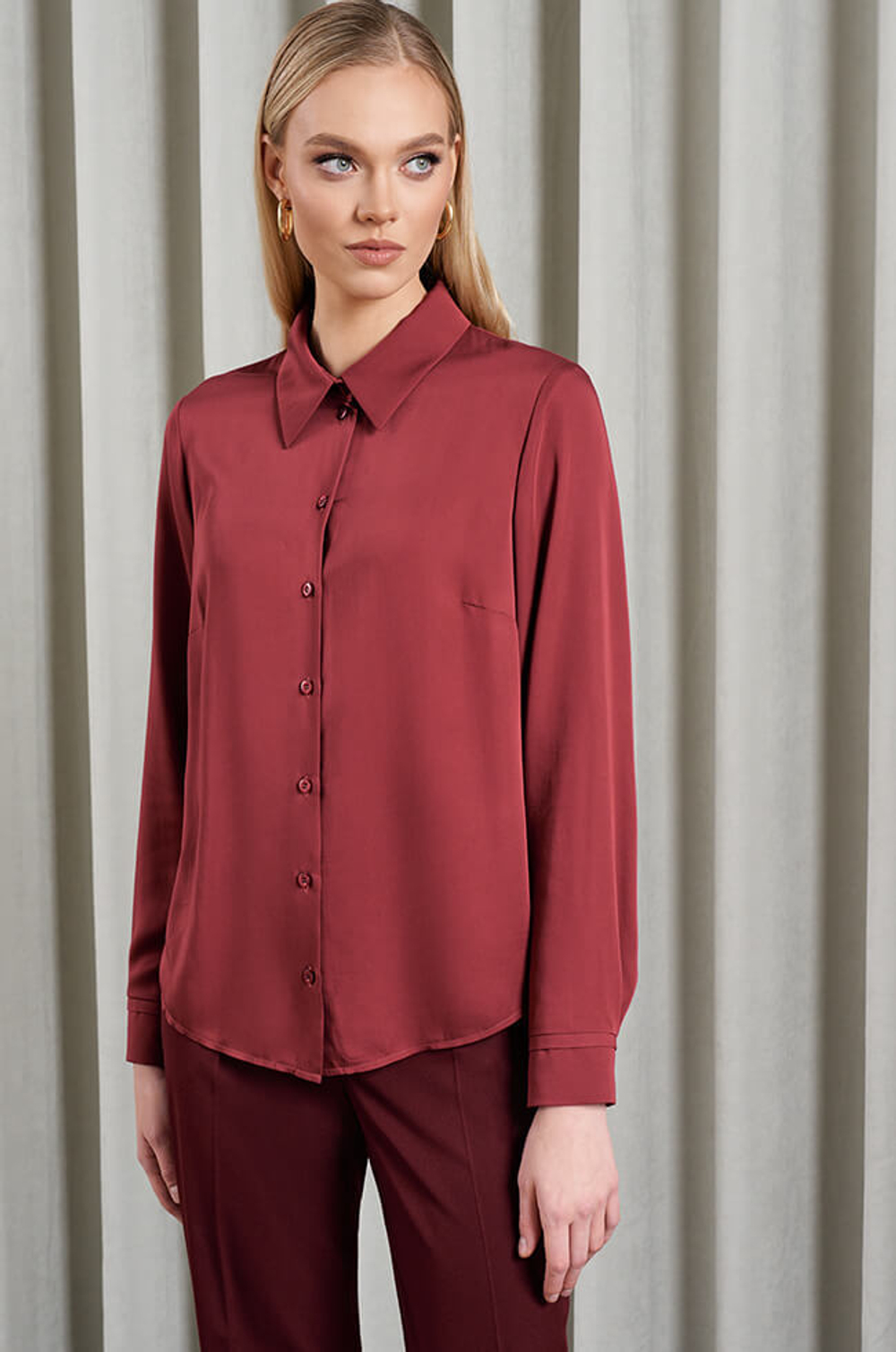 22880 Блузка женская (бордовый)