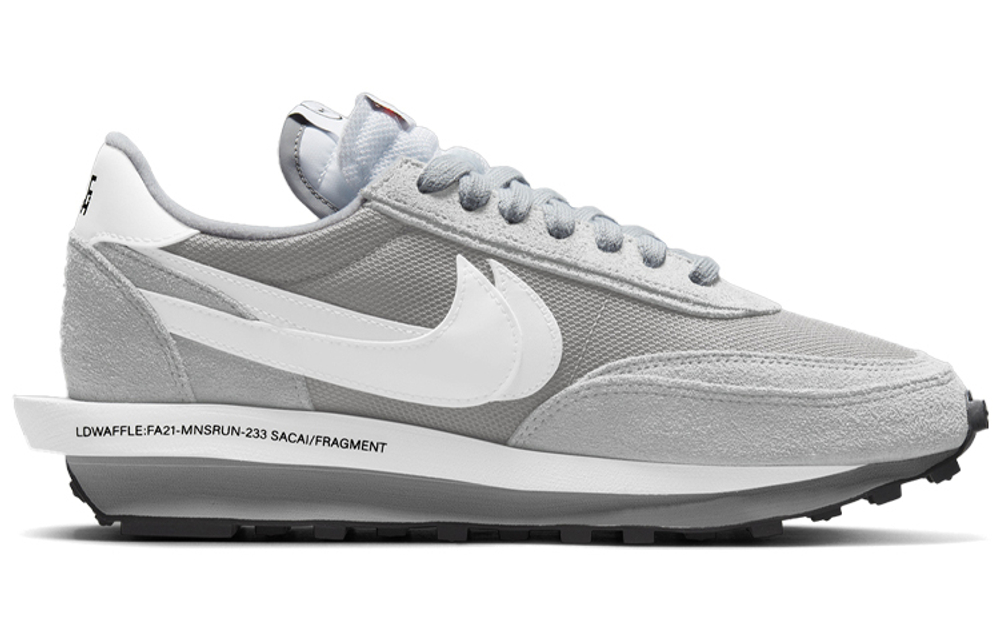 Кроссовки Fragment Design X Sacai X Nike Ldwaffle "Light Smoke Grey"