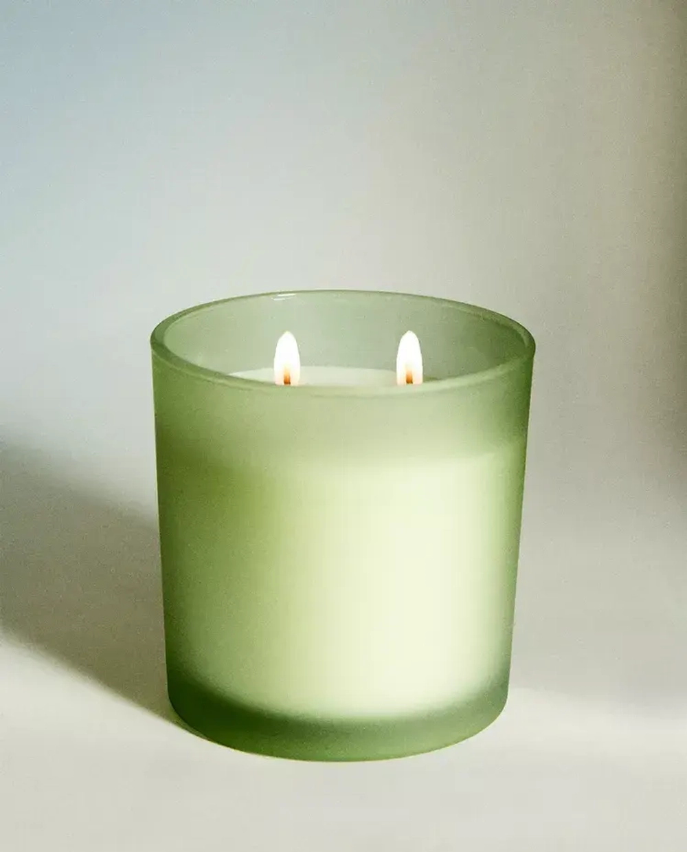 ZARA HOME АРОМАТИЧЕСКАЯ СВЕЧА TUBEROSE