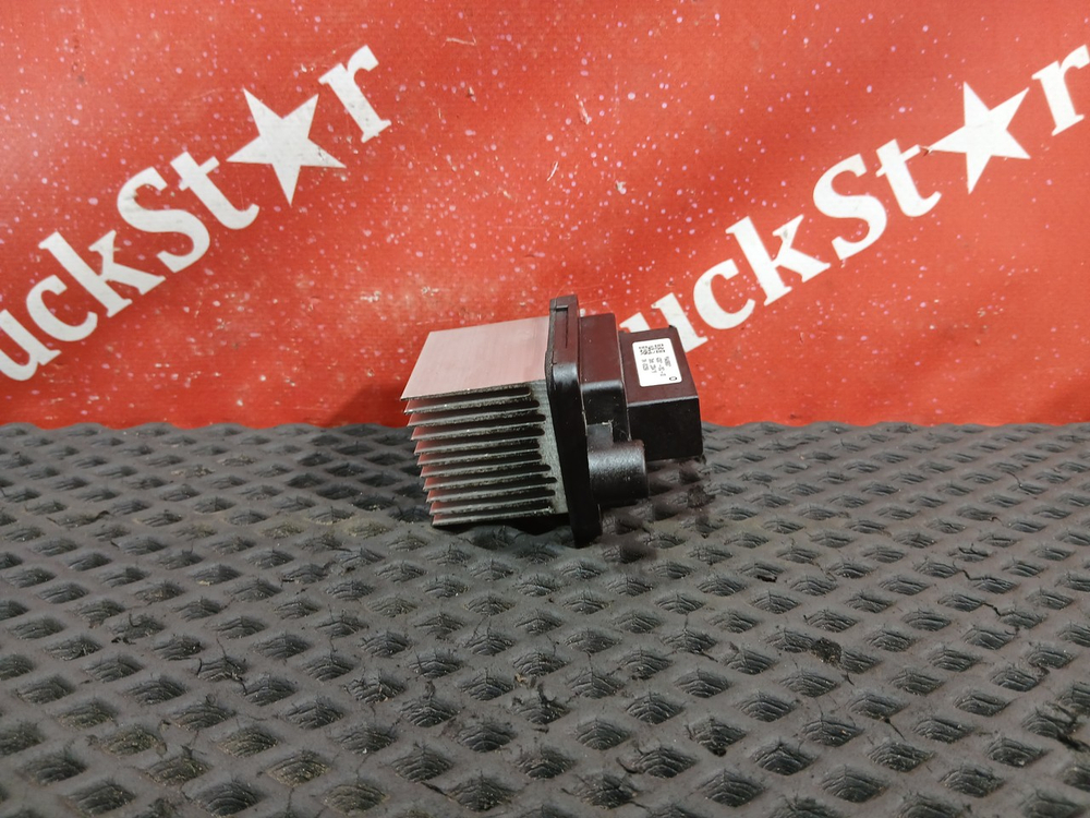 Резистор отопителя 2023г.