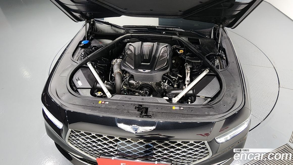 Genesis G90 3.3 T AWD (12.2019)