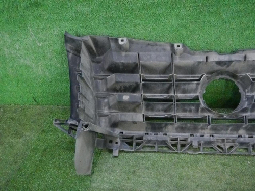 Решетка радиатора VW Crafter (2006-2016)