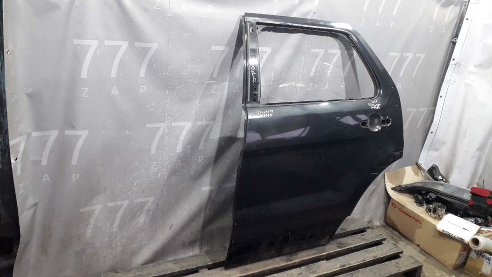 Дверь задняя левая Ford Explorer 5 11-19 Б/У Оригинал FB5Z7824631A