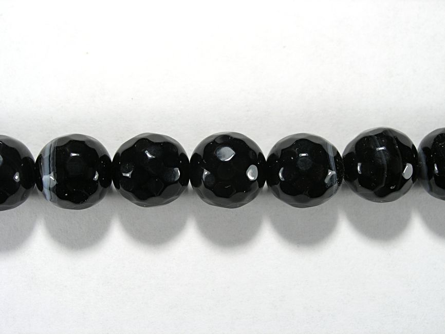 Бусина из агата черного, фигурная, 10 мм (шар, граненая)